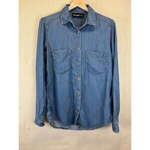 Women's XS The Kooples Jeans Willy Chambray‎ button-up with flower buttons
